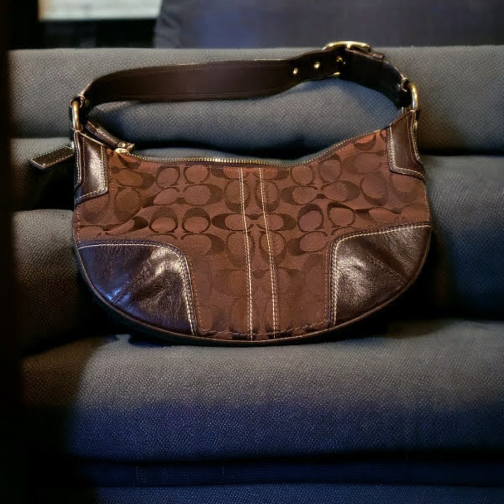 Vtg COACH SIGNATURE JACQUARD MINI HOBO SATCHEL HANDBAG PURSE G0768-11371 Brown